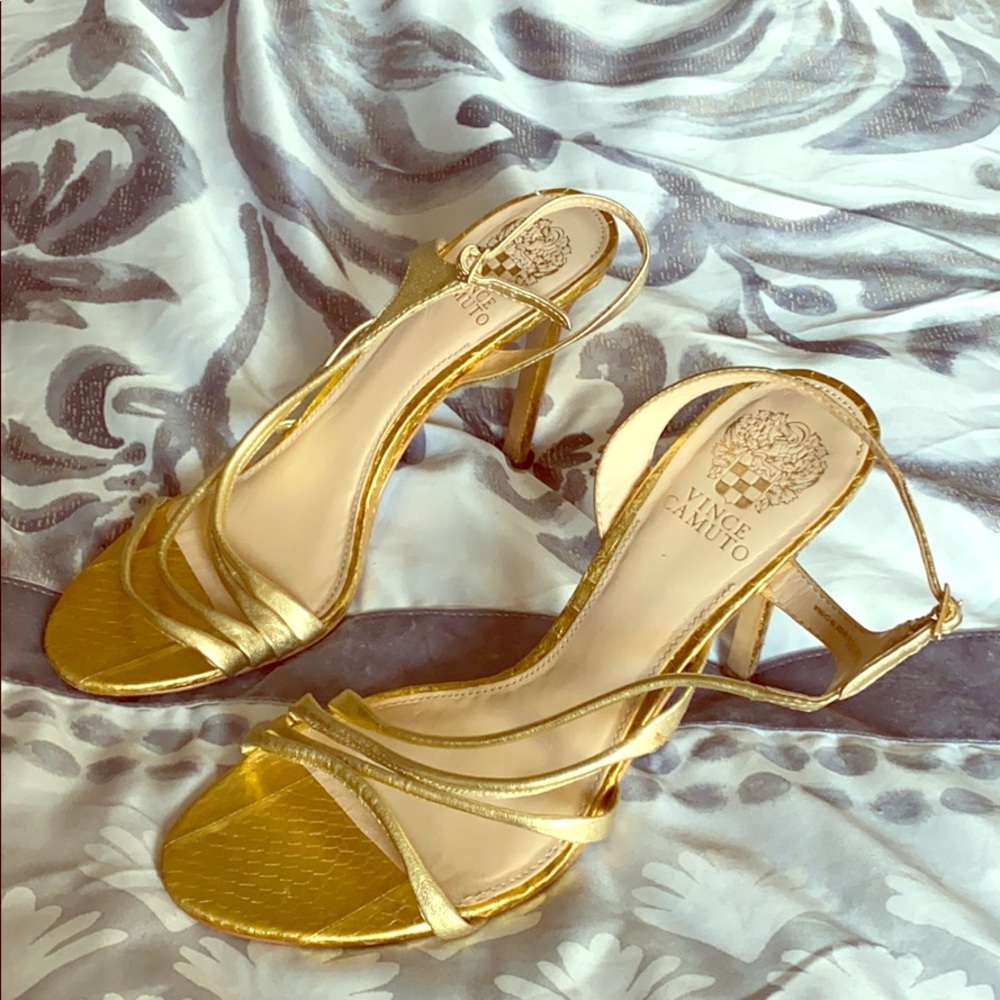 Women’s  Vince Camuto Gold sandal heel